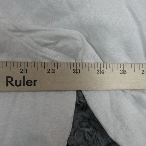 Quince Shirt Womens L White Linen Long Sleeve Button-Up Relaxed Lightweight NWT - Picture 3 of 15